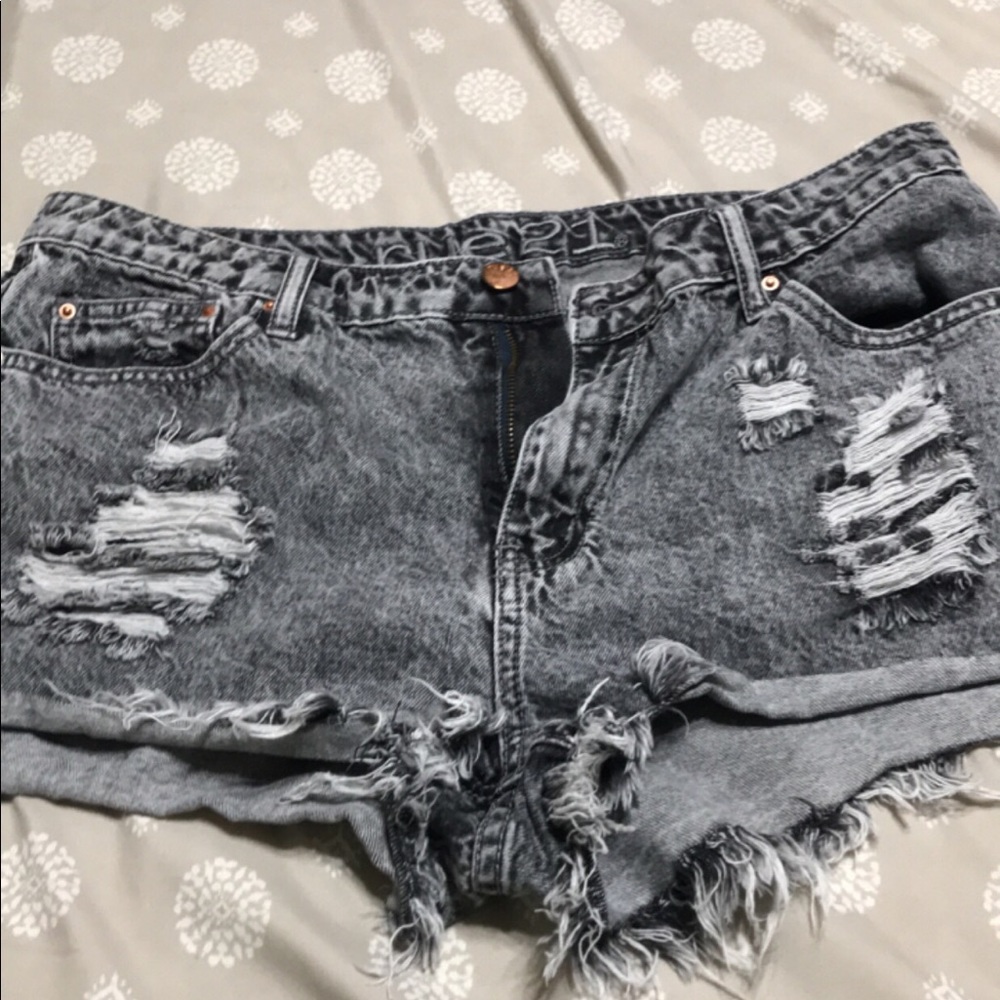 Sz 13/14 black white washed fringe shorts